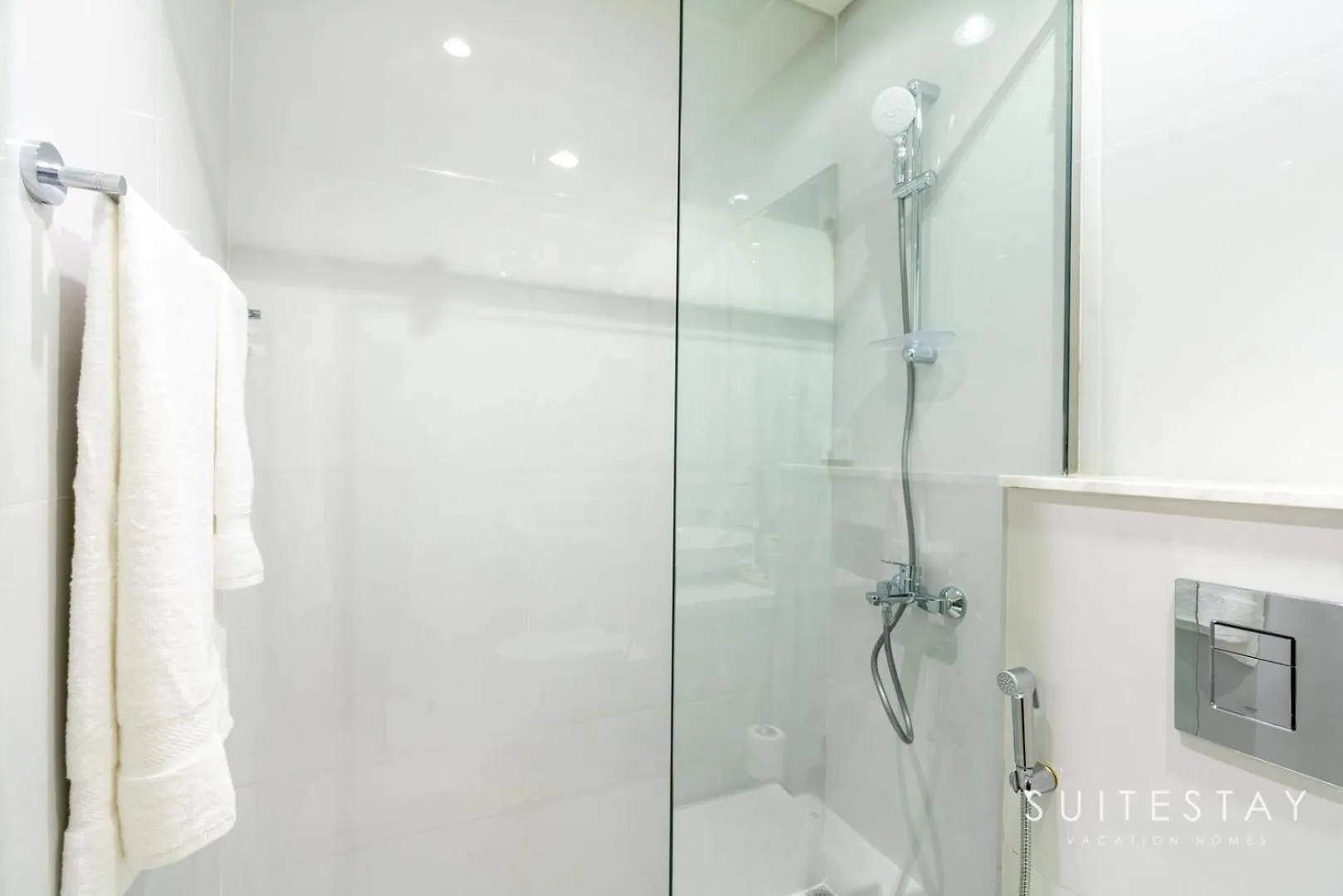 Luxurious Villa In Residential Community Dubai United Arab Emirates