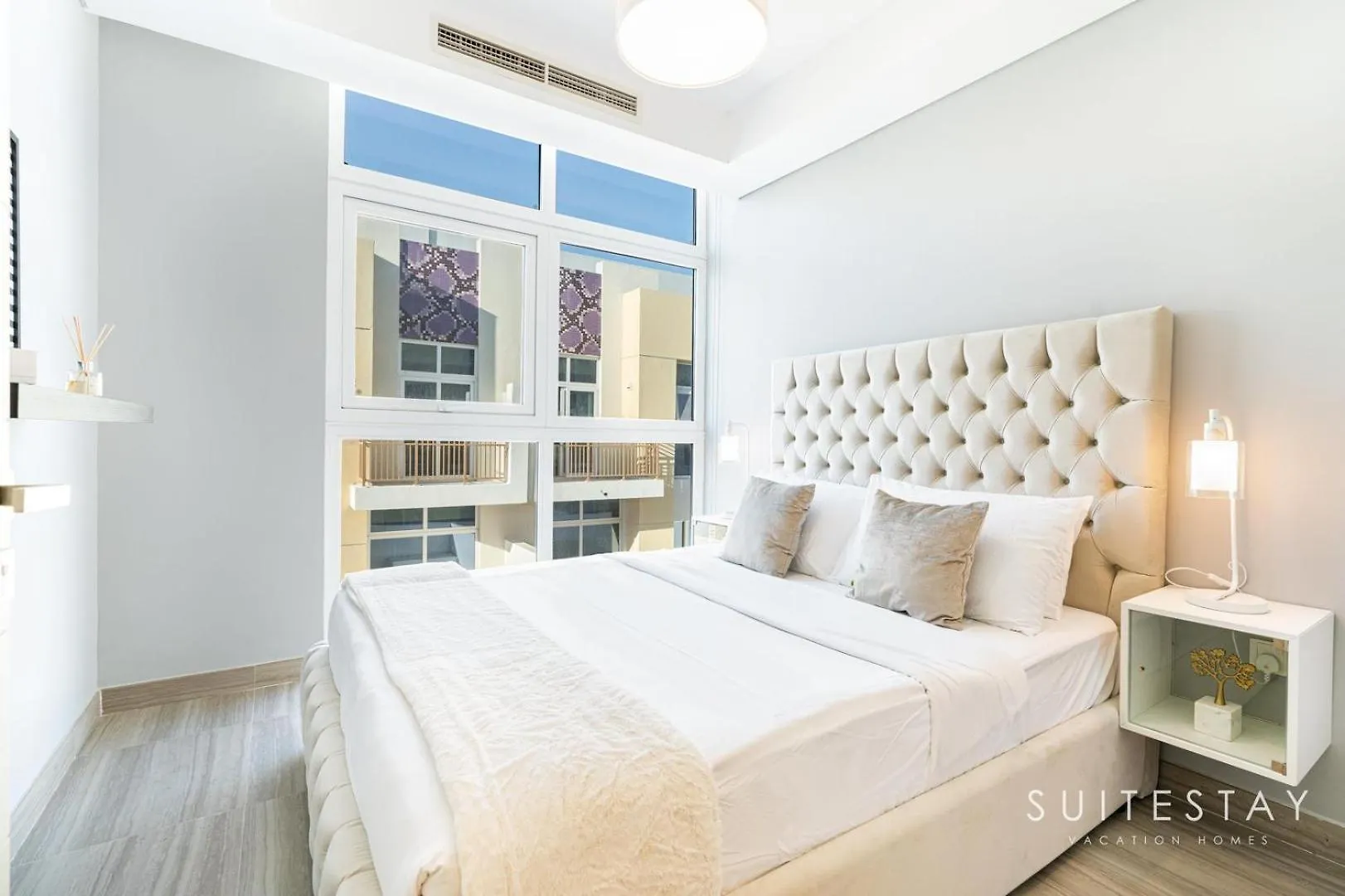 Luxurious Villa In Residential Community Dubai United Arab Emirates